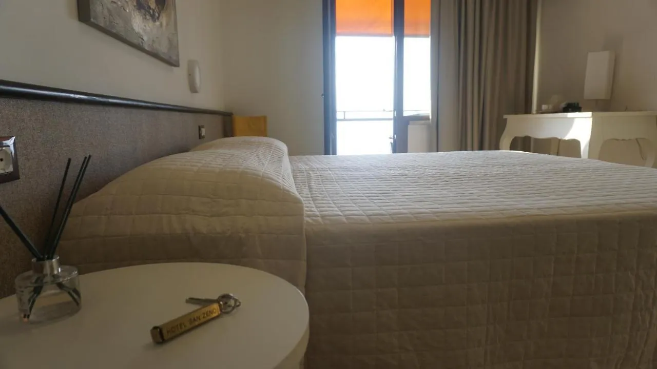 Hotel San Zeno سان زينو دي مونتانا