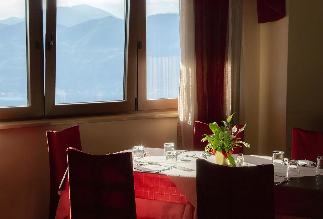 Hotel San Zeno سان زينو دي مونتانا